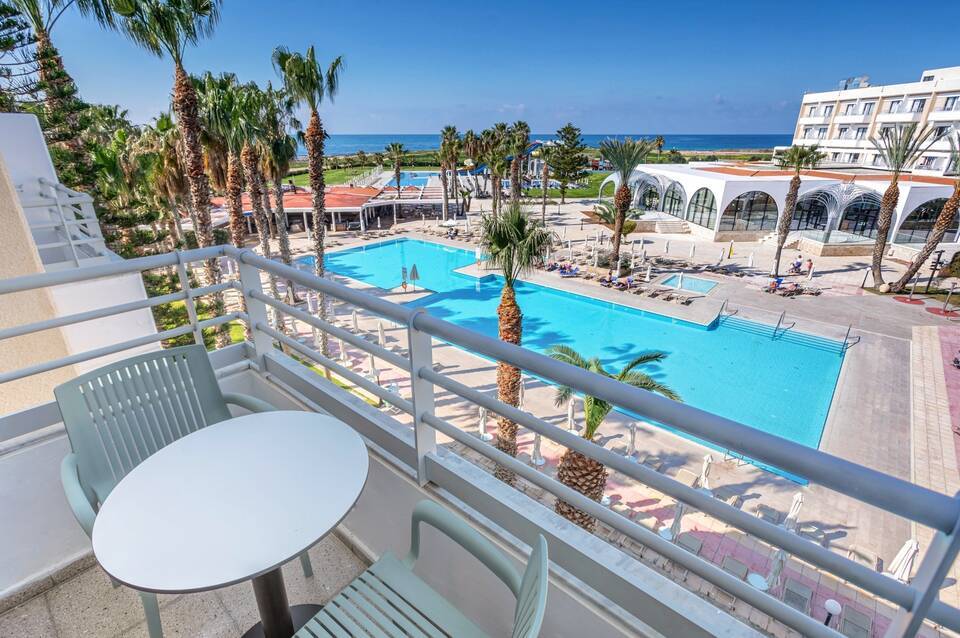 Louis Phaethon Beach 4
