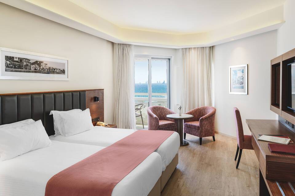 St Raphael Resort & Marina 1