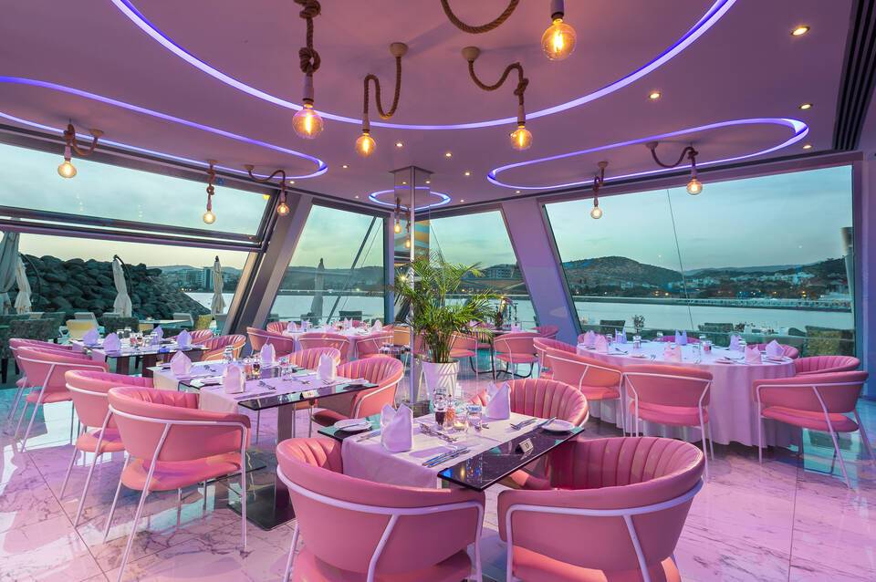 St Raphael Resort & Marina 2