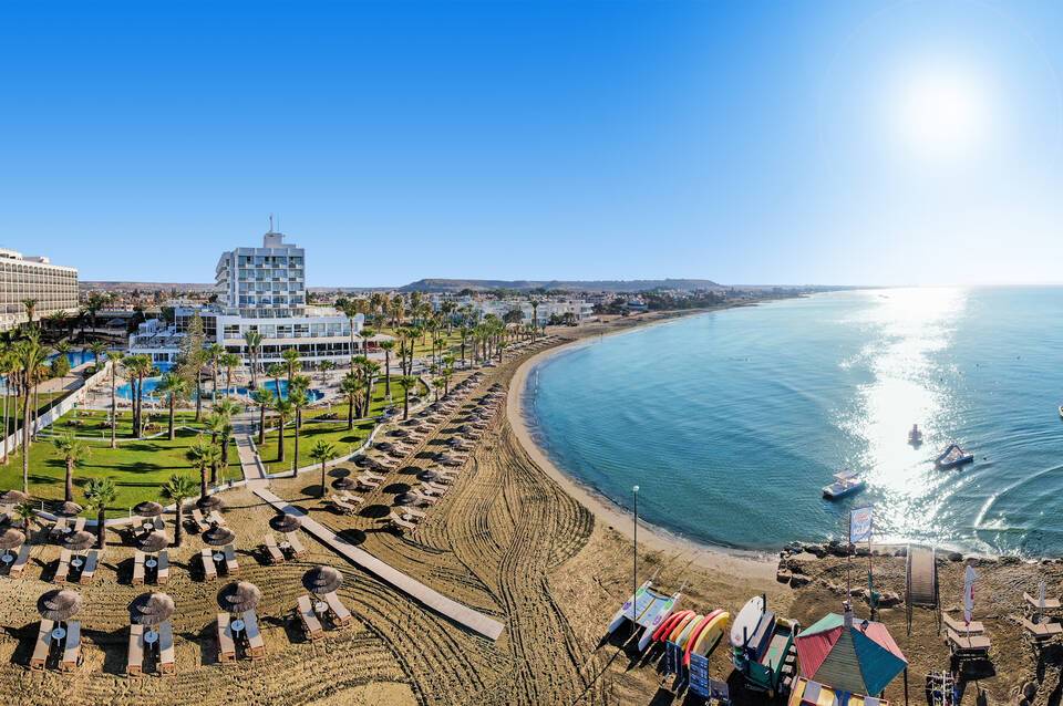 The Golden Bay Beach Hotel 5