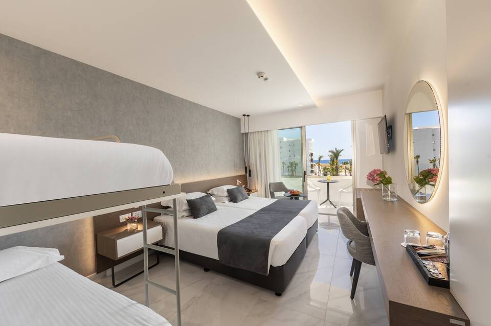 Pavlo Napa Beach Hotel 1