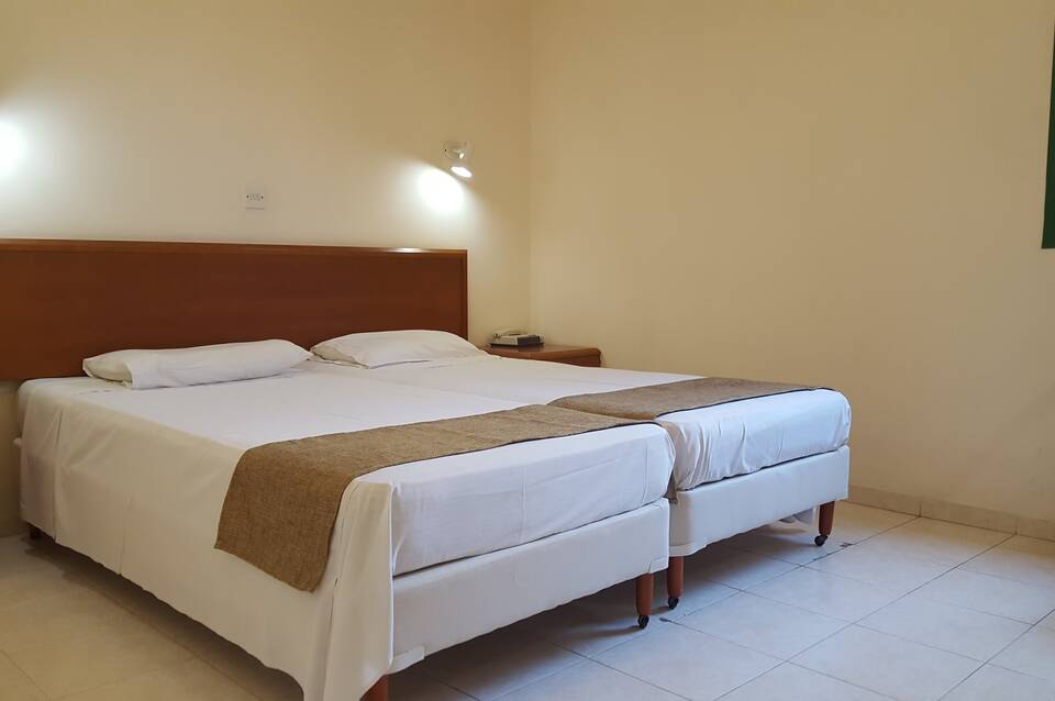 Mandalena Hotel Apartments 4