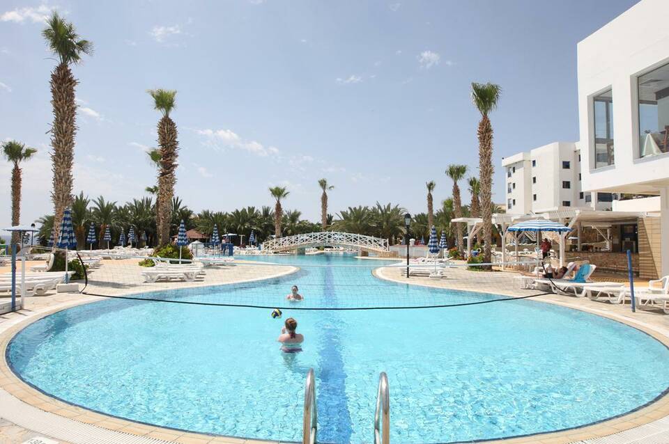 Ascos Coral Beach Hotel 4