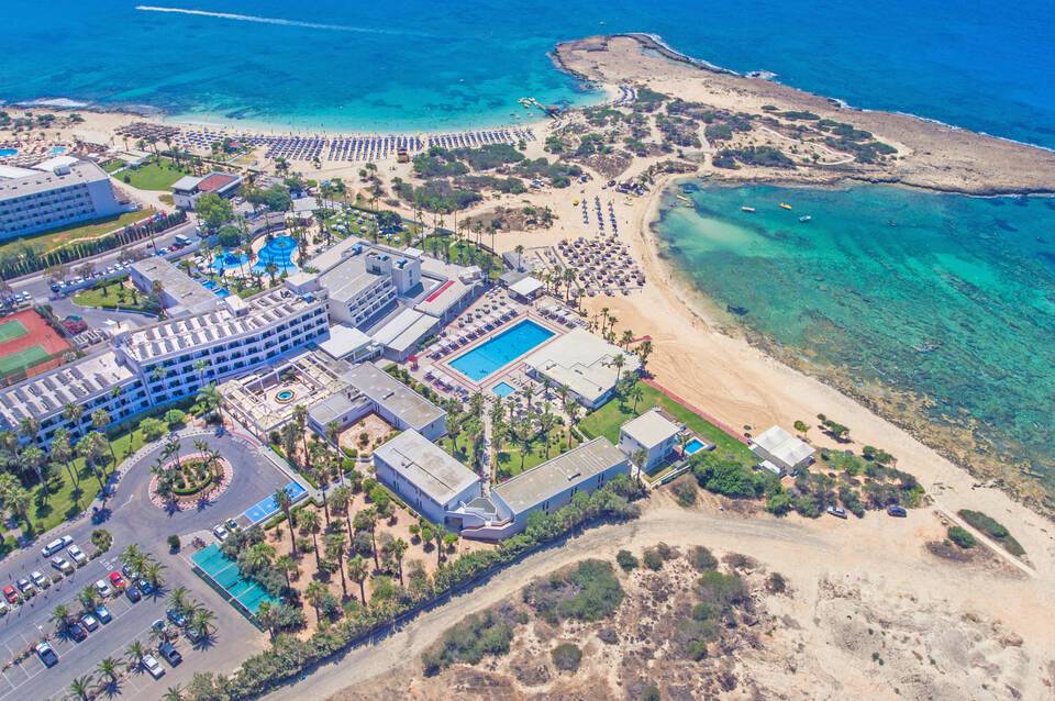 The Dome Beach Hotel & Resort 1