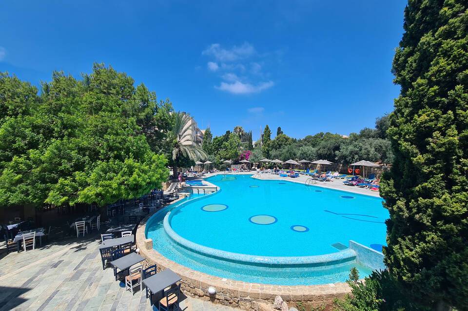 Basilica Holiday Resort 2
