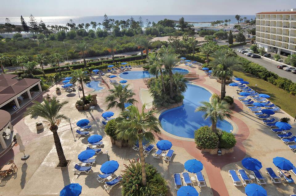 Nissiana Hotel 1