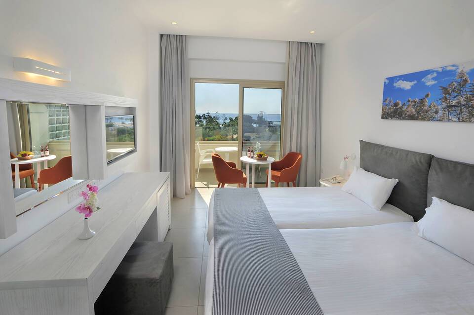 Nissiana Hotel 5