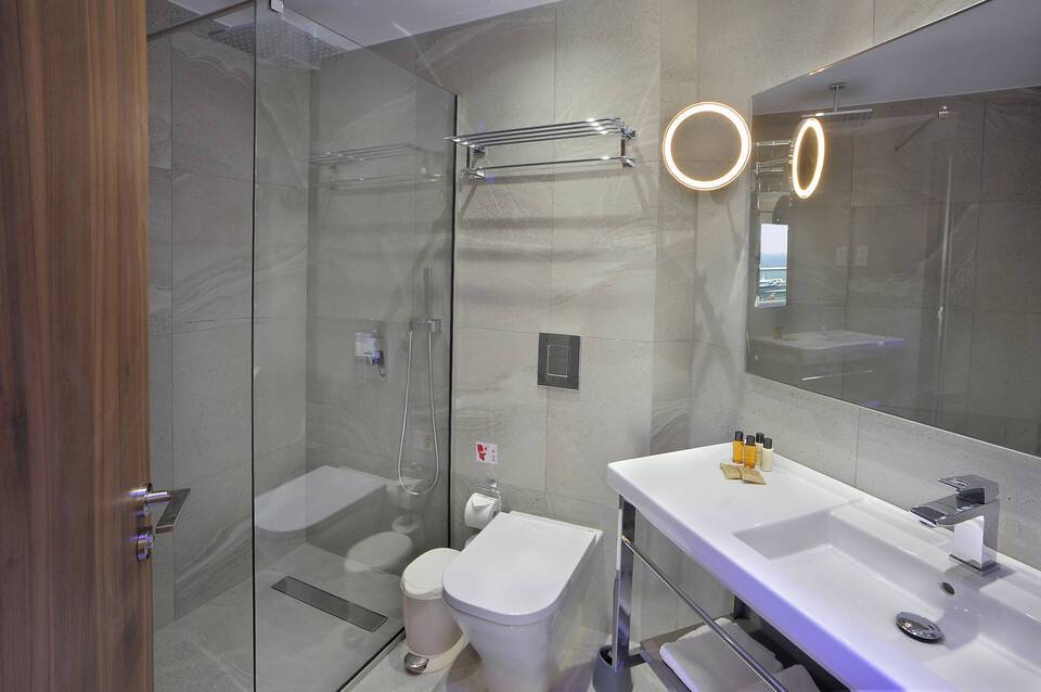 Okeanos Beach Boutique Hotel 2