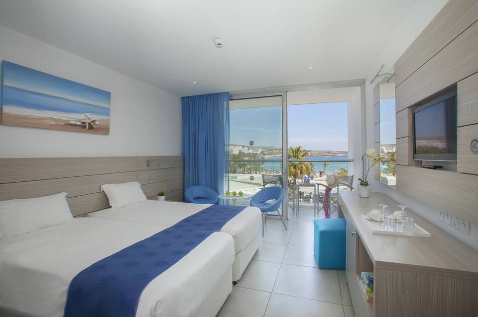 Limanaki Beach Hotel 2