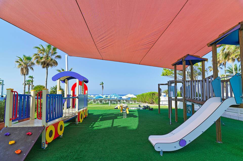 Leonardo Cypria Bay 4