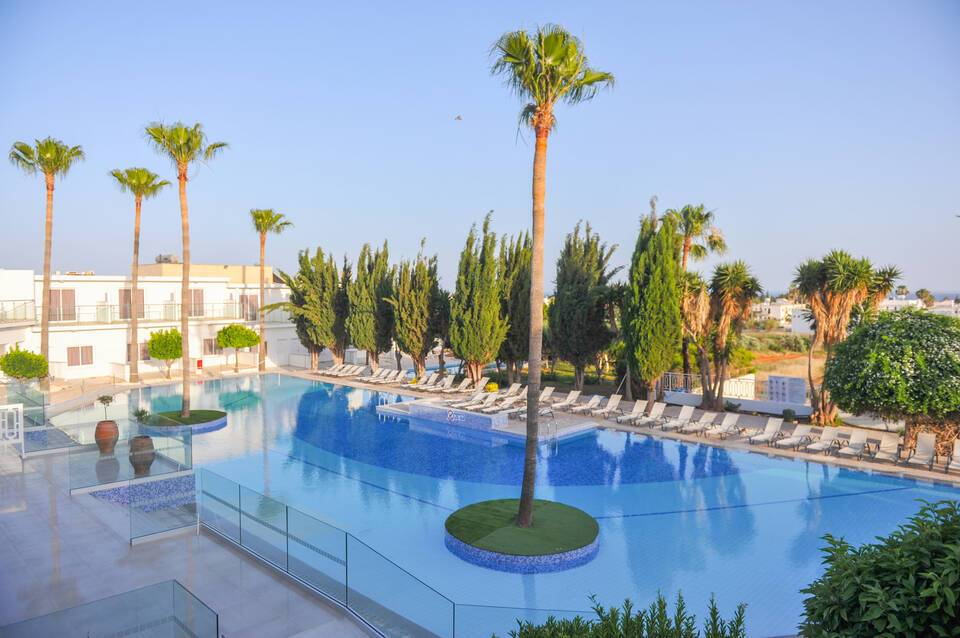 Fedrania Hotel 2
