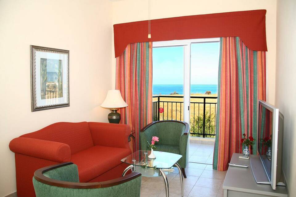 Akamanthea Holiday Village 2