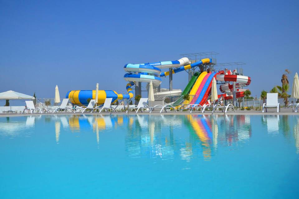 King Evelthon Beach Hotel and Resort 1