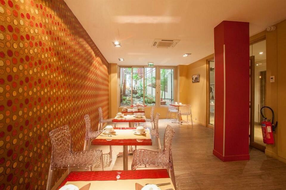 Posy Hotel By Happyculture 3