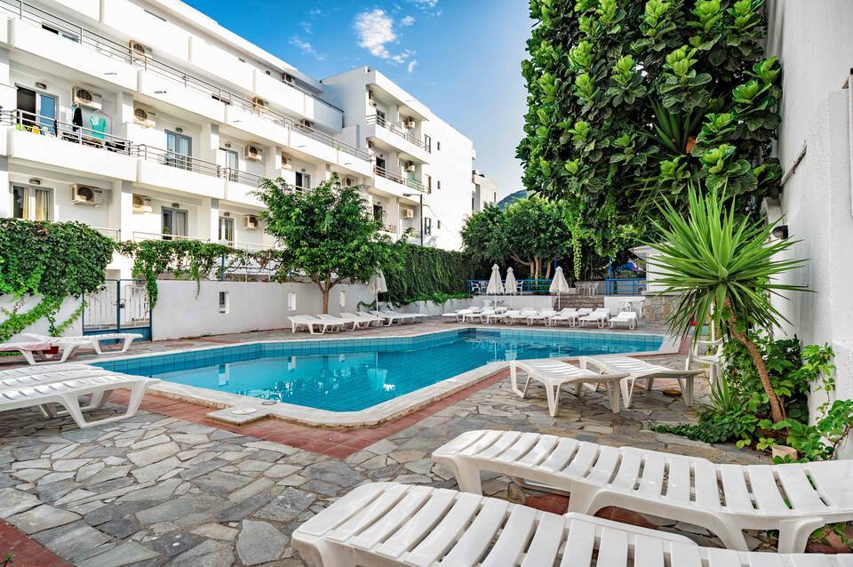 Iro Hotel - Adults Friendly 4