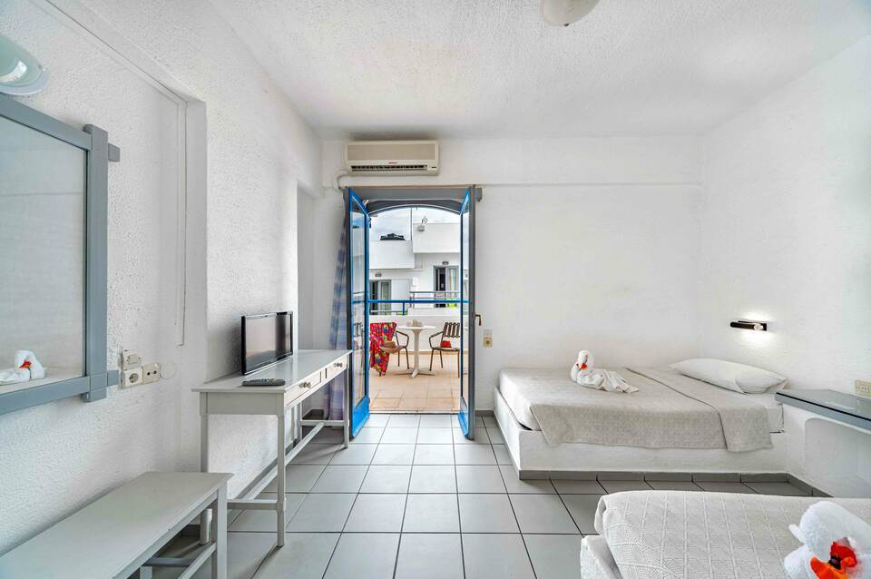 Iro Hotel - Adults Friendly 5