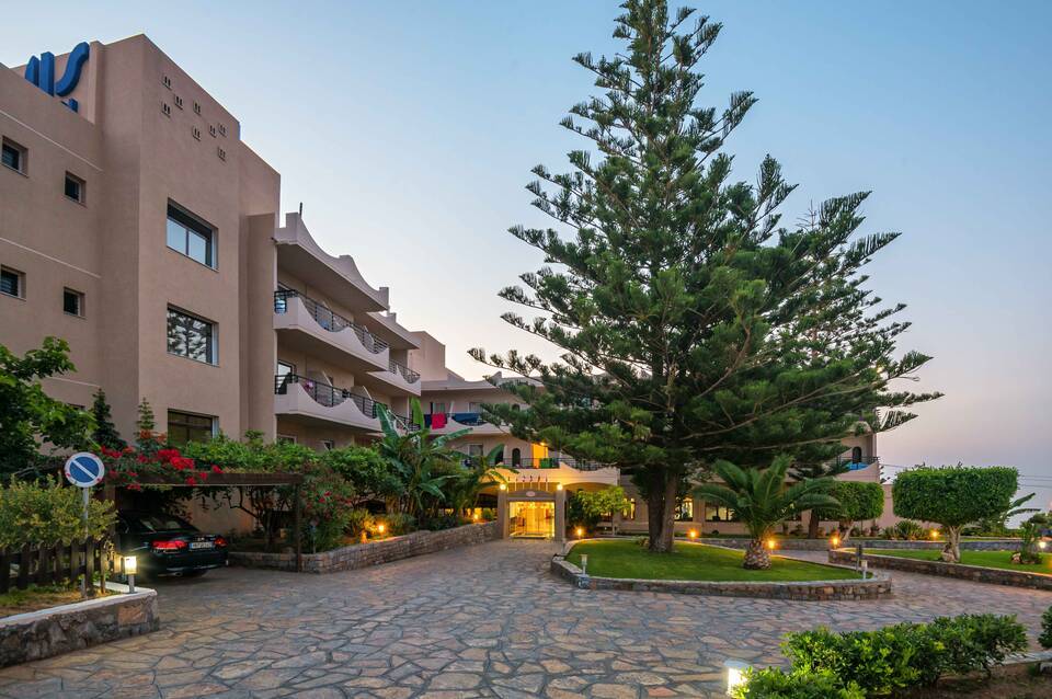 Themis Beach Hotel 4