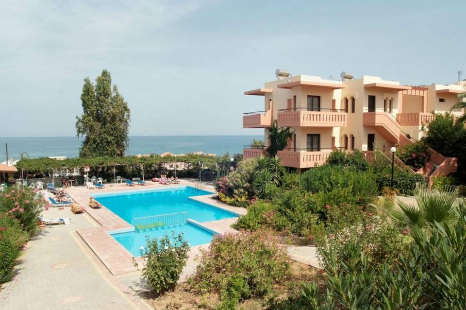 Ekavi Apartments 5