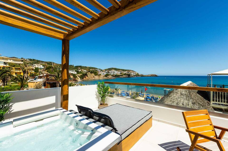 Nostos Beach Boutique Hotel 2