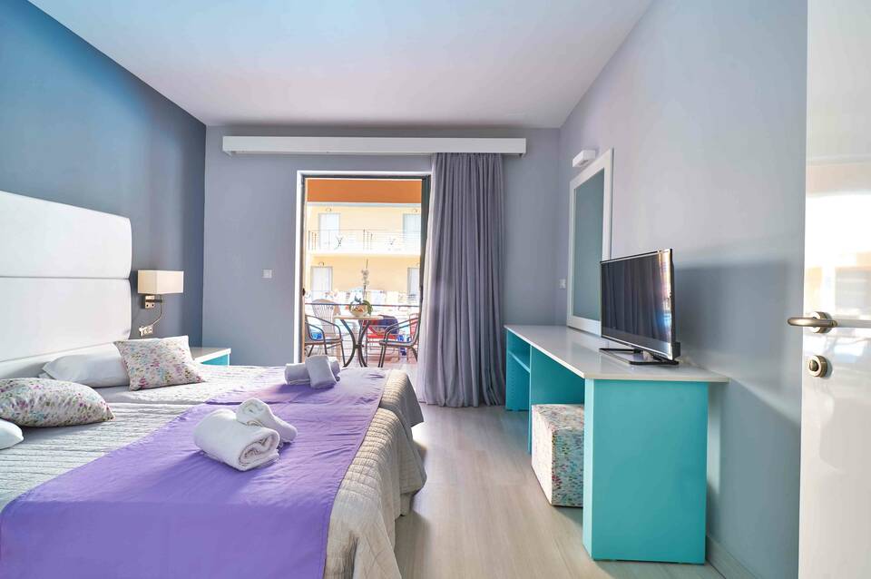 Sunrise Village Hotel 2