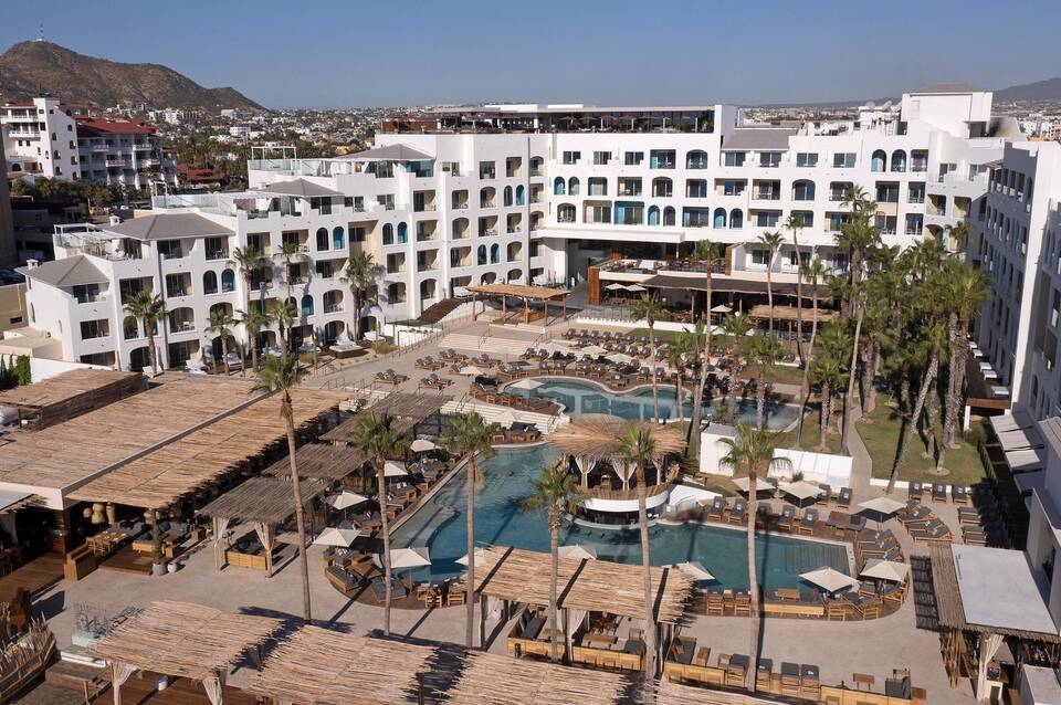 ME Cabo - Adults Only 2