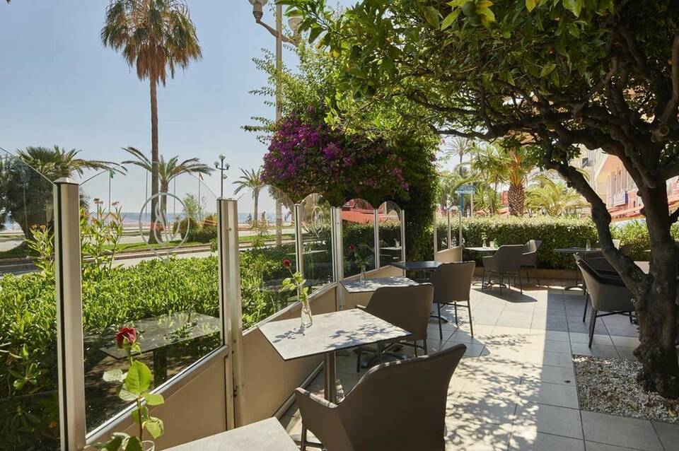 Hotel Le Royal À Nice 4
