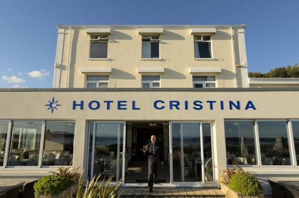 Cristina 3