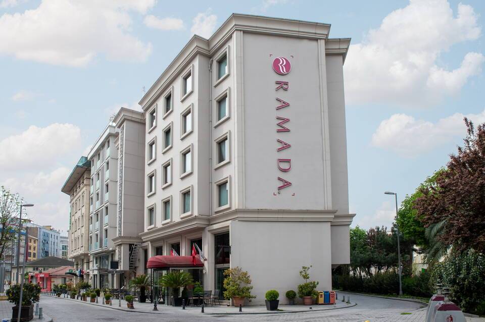 Ramada by Wyndham Istanbul Grand Bazaar 2
