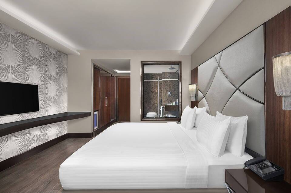 DoubleTree by Hilton Istanbul Gayrettepe 3