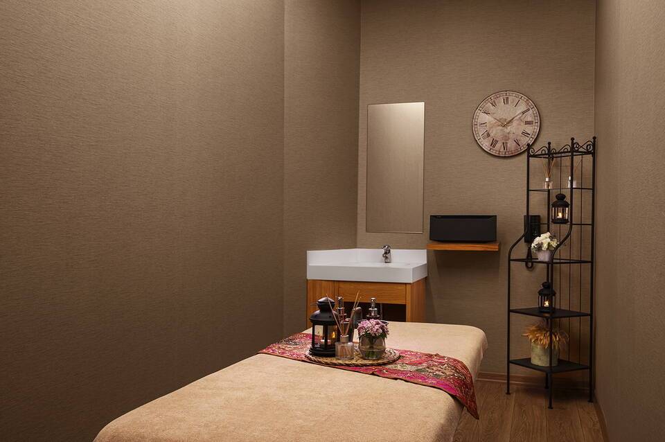 DoubleTree by Hilton Istanbul Gayrettepe 5