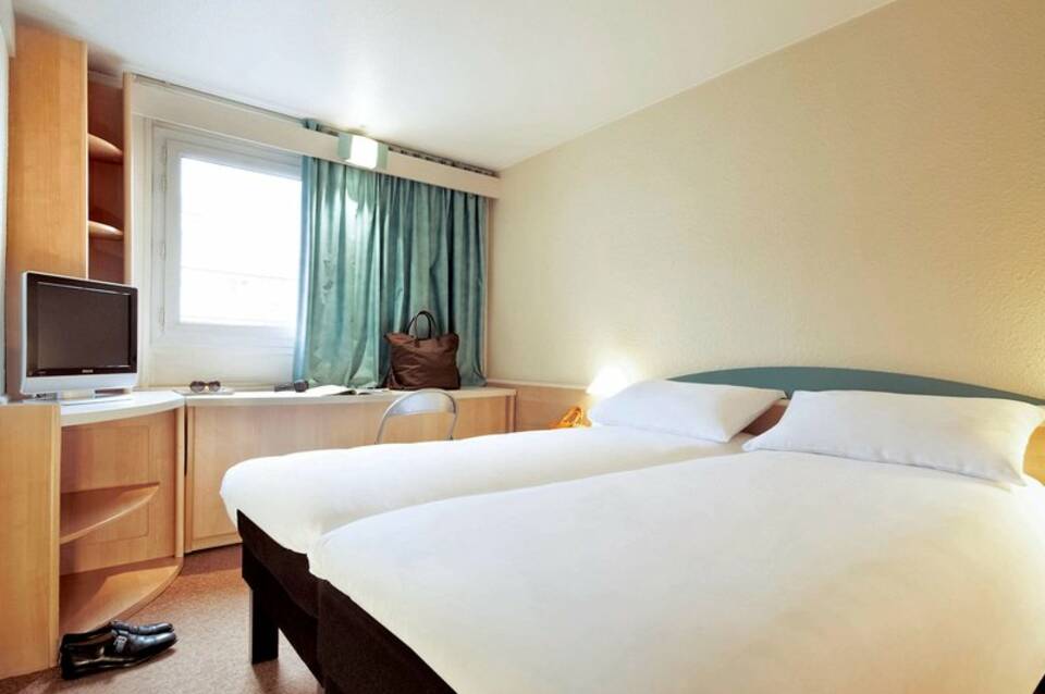 ibis Styles Poissy Paris 2
