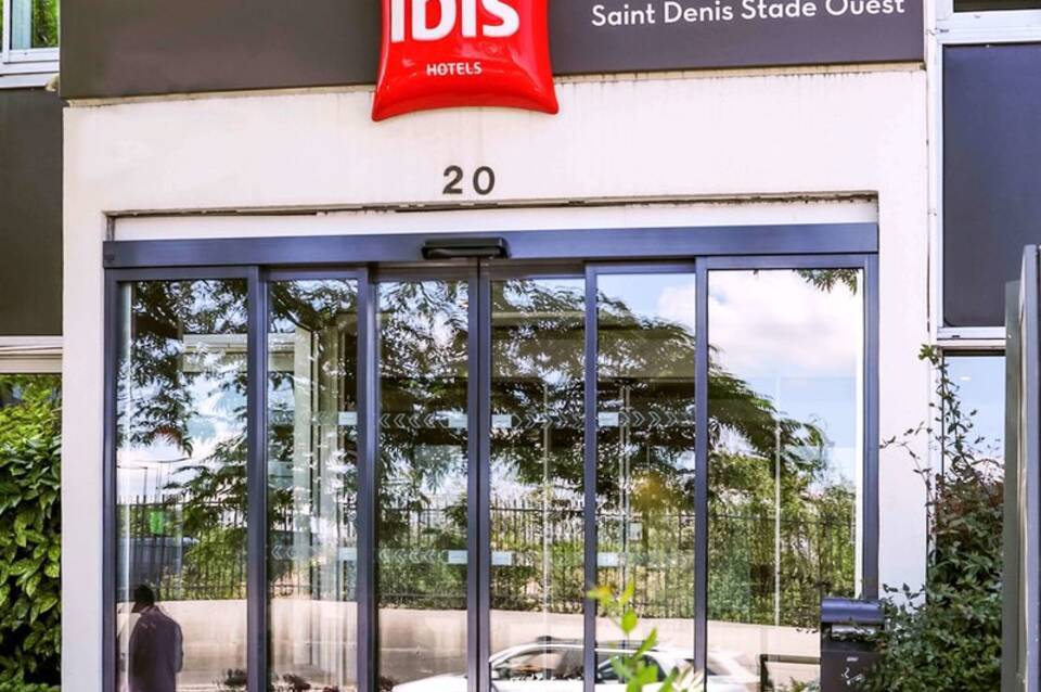 Hôtel ibis Saint-Denis Stade Ouest 1