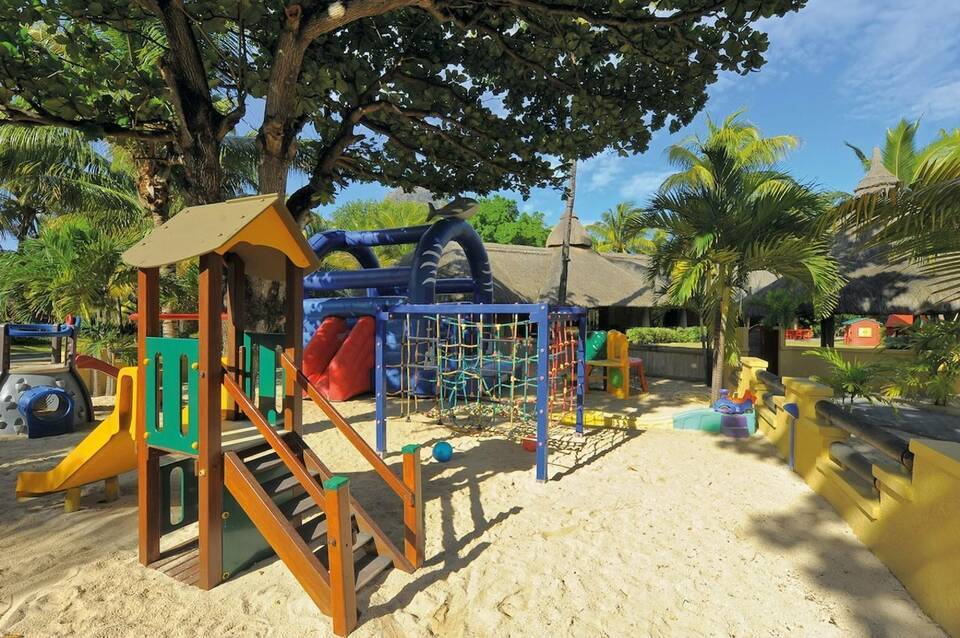 Paradis Beachcomber Golf Resort & Spa 4