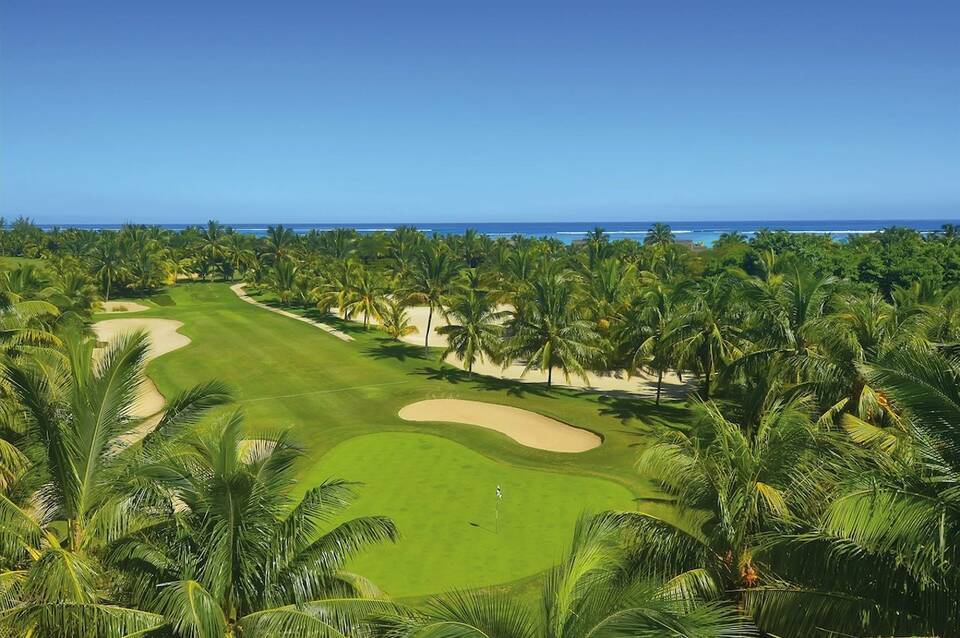 Paradis Beachcomber Golf Resort & Spa 5