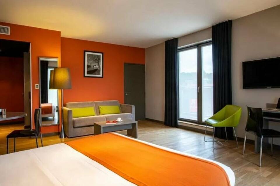 Adonis Lyon Dock Ouest 3