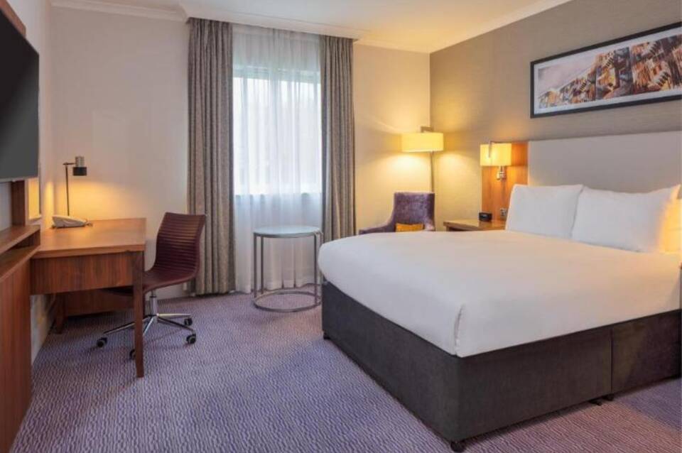 DoubleTree by Hilton Hotel Edinburgh Airport 3