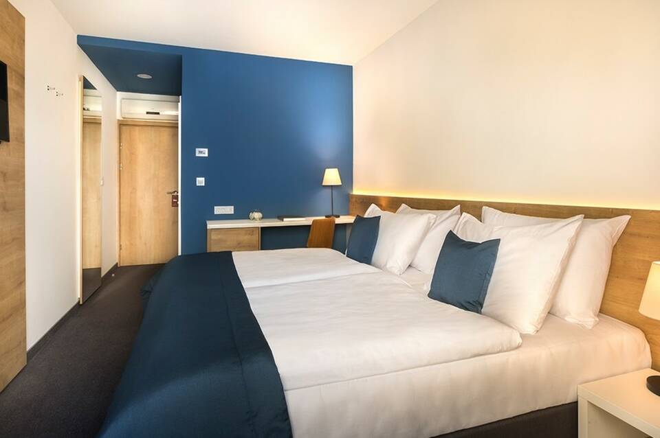 Remisens Hotel Epidaurus 2