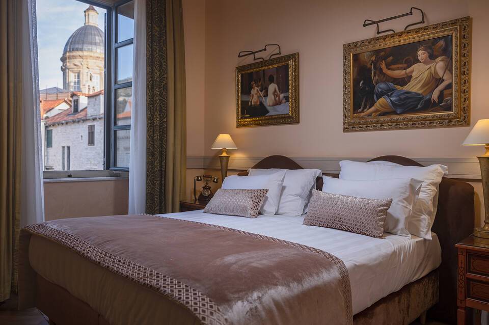 The Pucic Palace 1