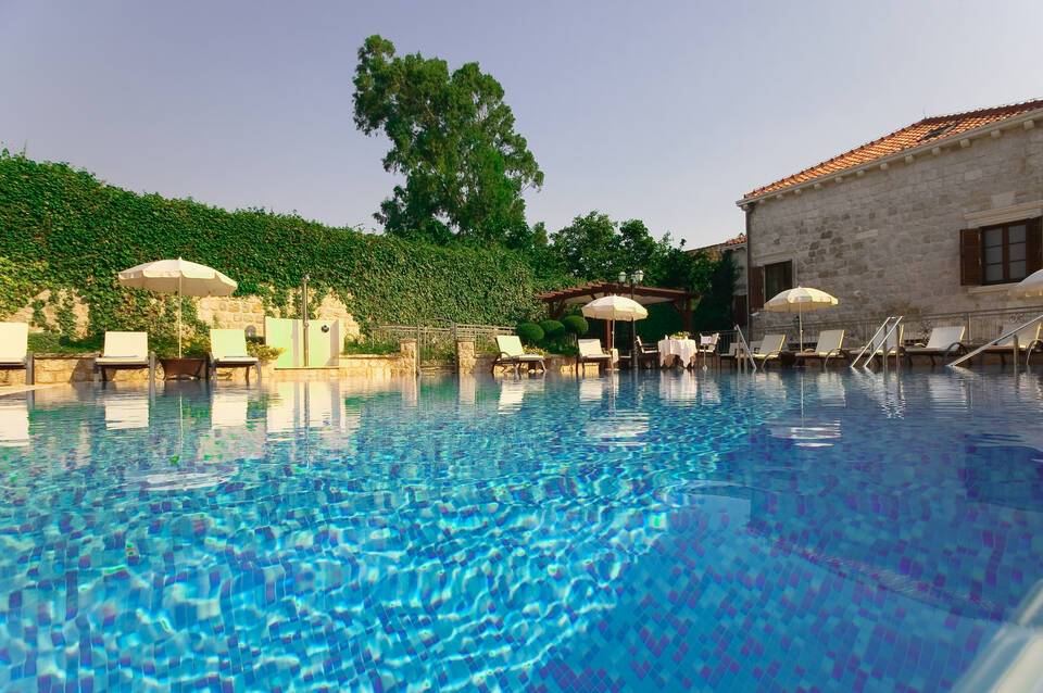 Hotel Kazbek 1