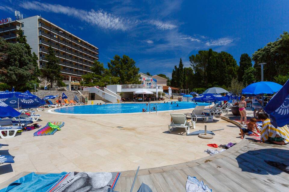 Dražica Hotel 4