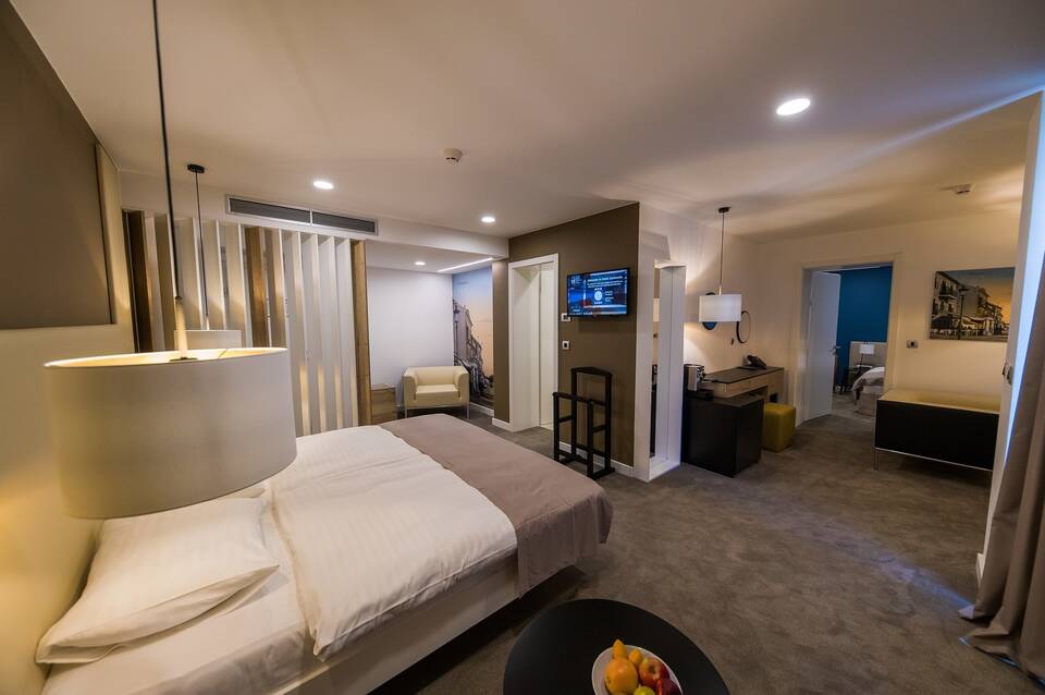 Boutique Hotel Esplanade 1