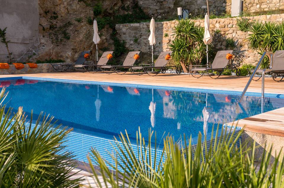 Arbiana Heritage Luxury Boutique Hotel 4