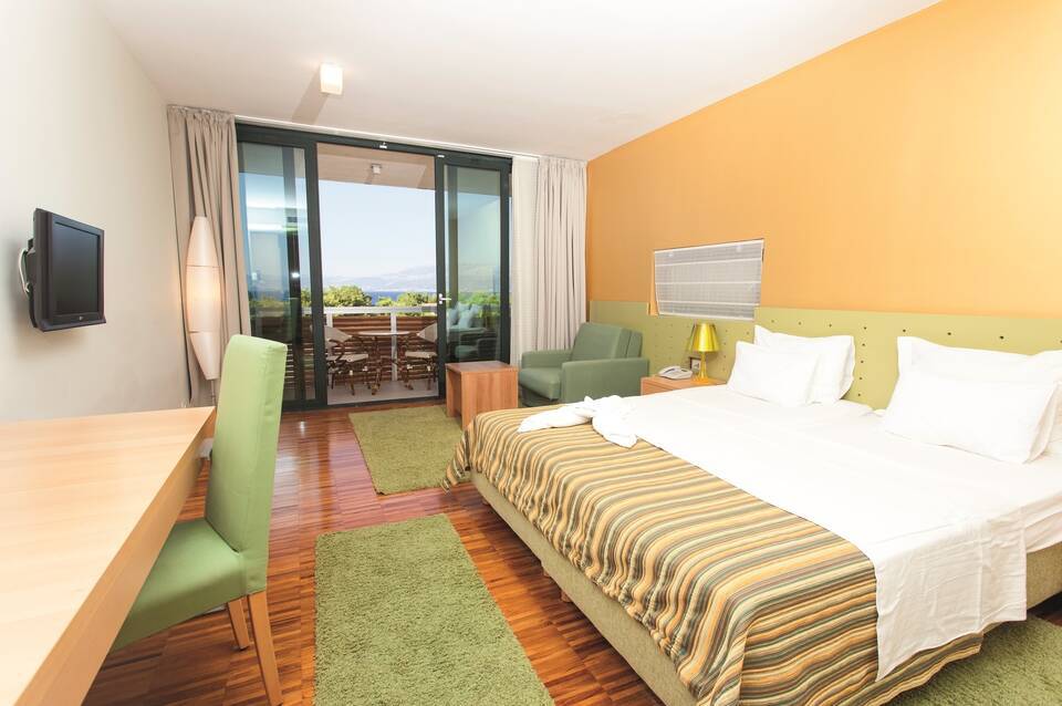 Aminess Vival Velaris Resort 1