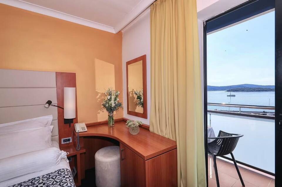 Hotel Ilirija 2