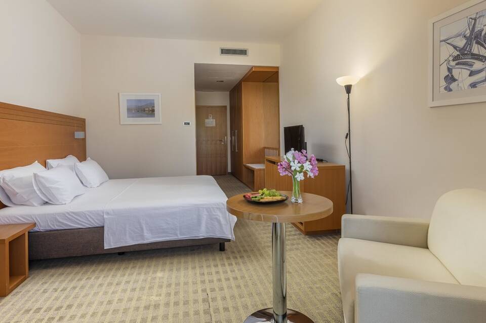 La Luna Hotel 3