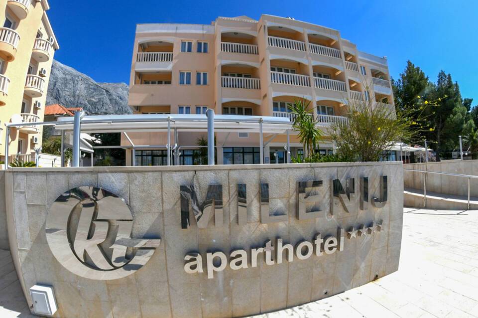 Aparthotel Milenij 1