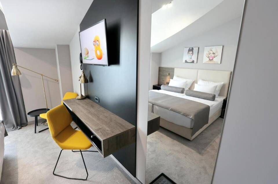 Hotel Milenij 4