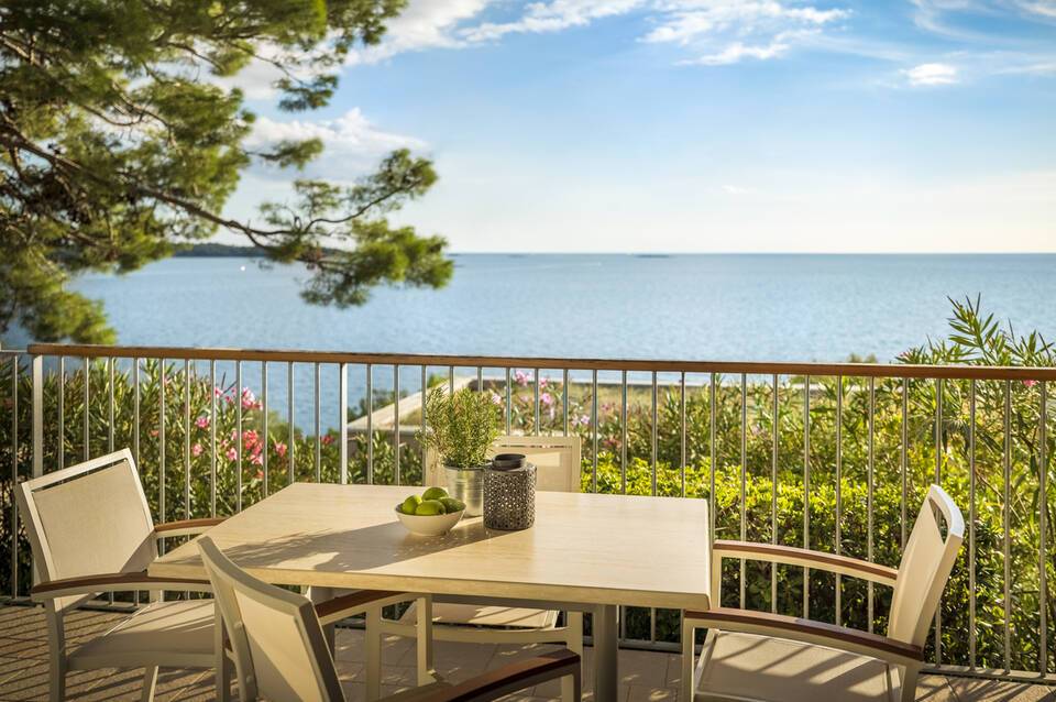 Isabella Island Villas 2
