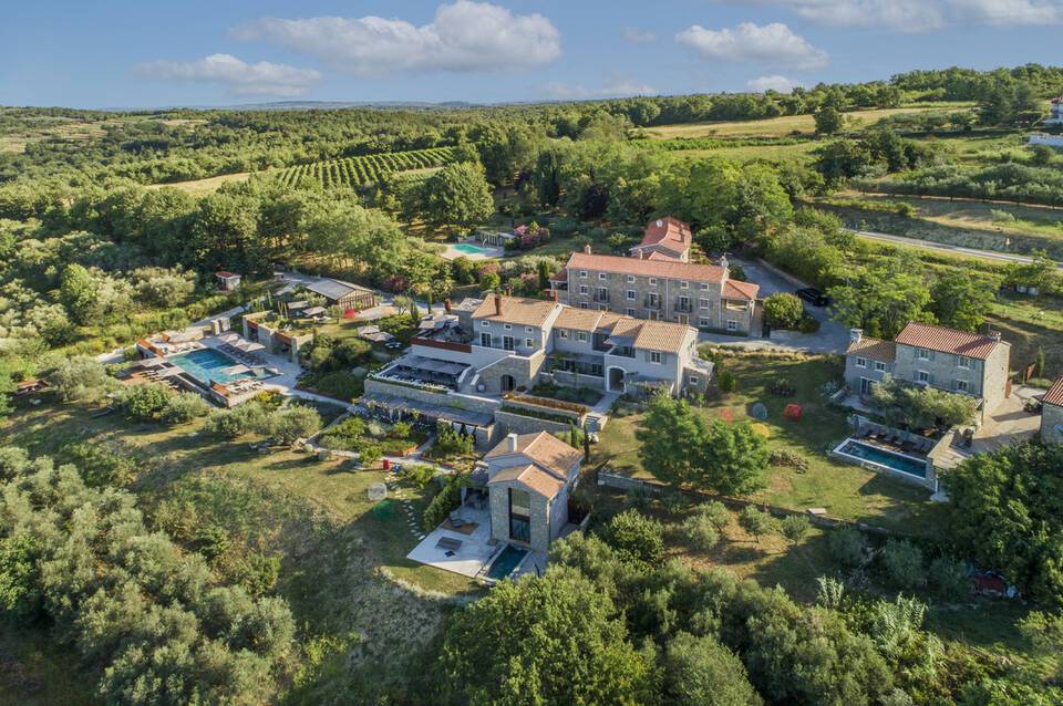 San Canzian Village & Hotel 4
