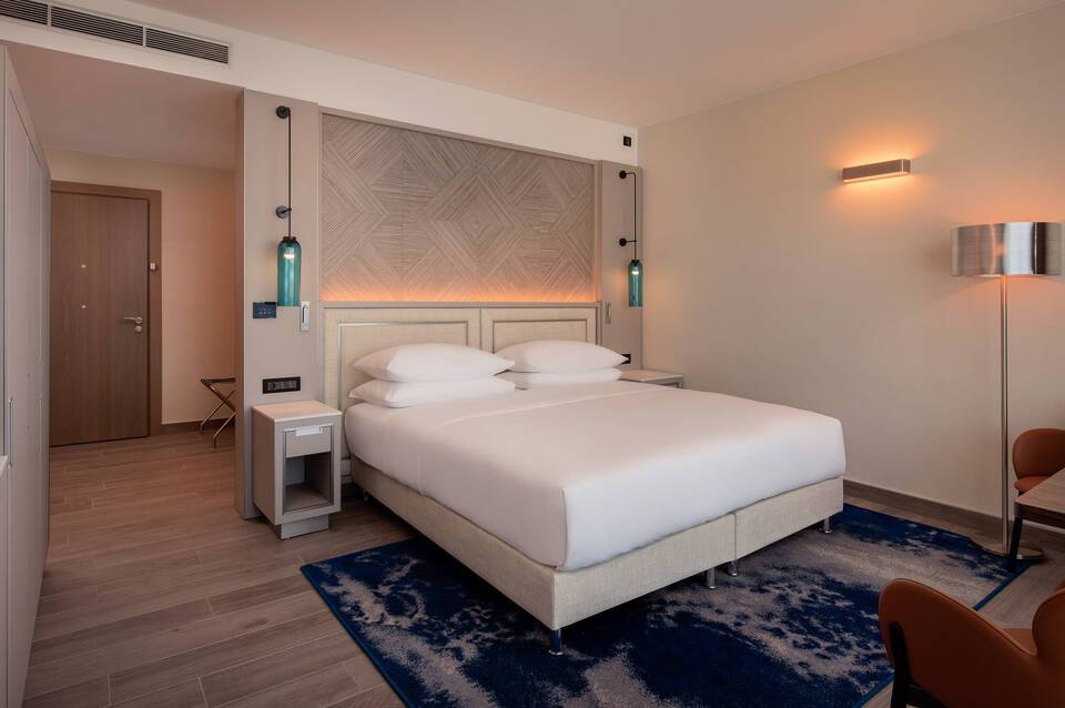 Hilton Rijeka Costabella Beach Resort & Spa 1